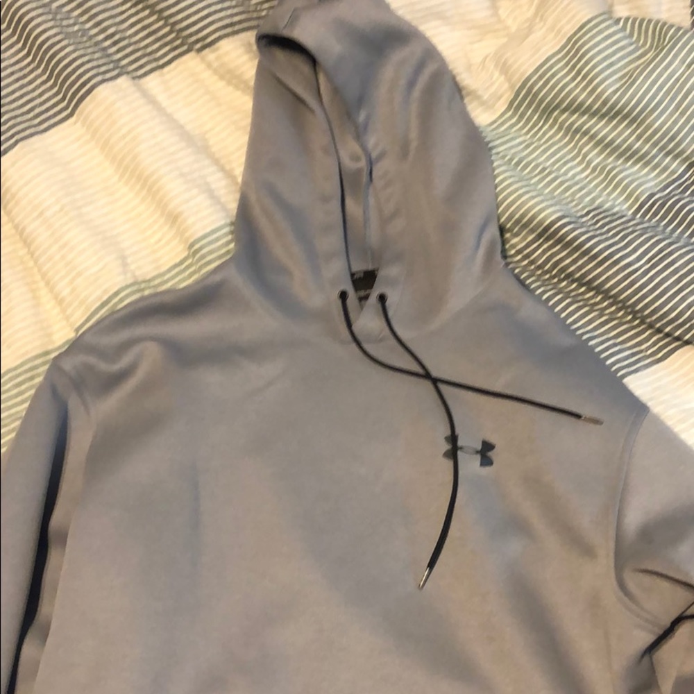 Under armor hooded sweatshirt
